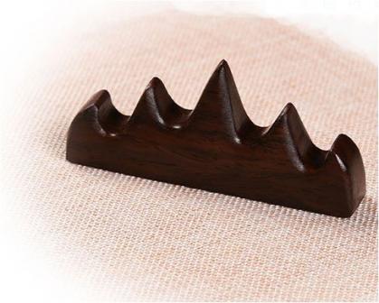 Pinselablage aus Holz