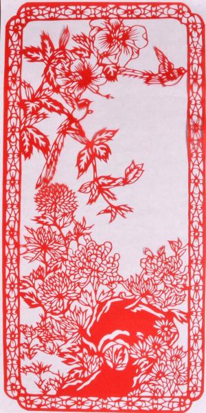 Chinesischer Scherenschnitt: Chrysantheme 47x23cm