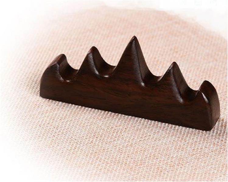 Pinselablage aus Holz