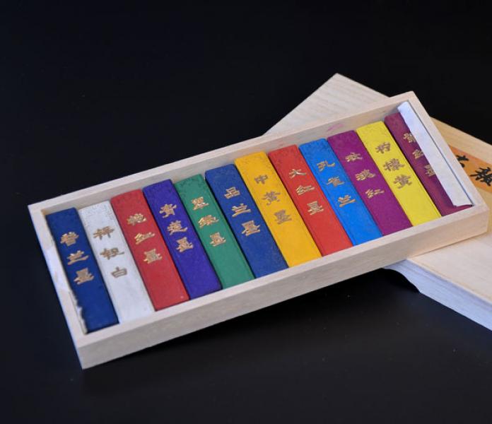 Premium 12 Stück farbige chinesische Reibetusche